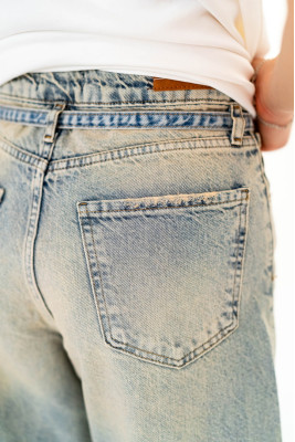 Джинси жіночі